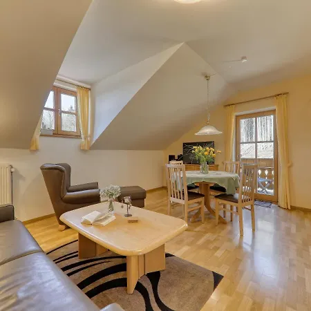 Apartment Haus Jaegerfleck, Ihre Am Nationalpark Bayerischer Wald *